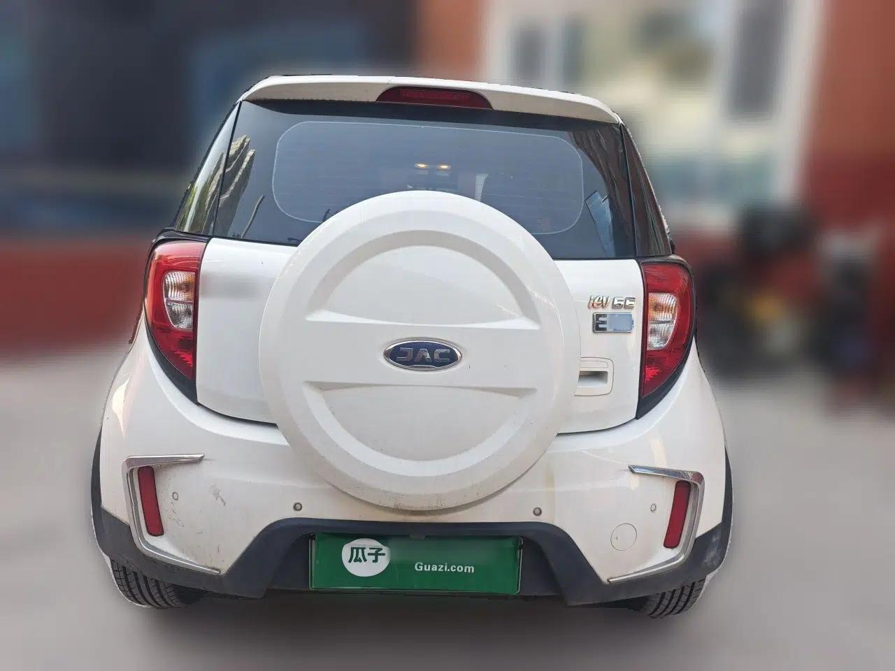 JAC Group iEV6E 2019 Sports Edition iEV6E Deluxe Smart Version with Premium Features — миниатюра 5