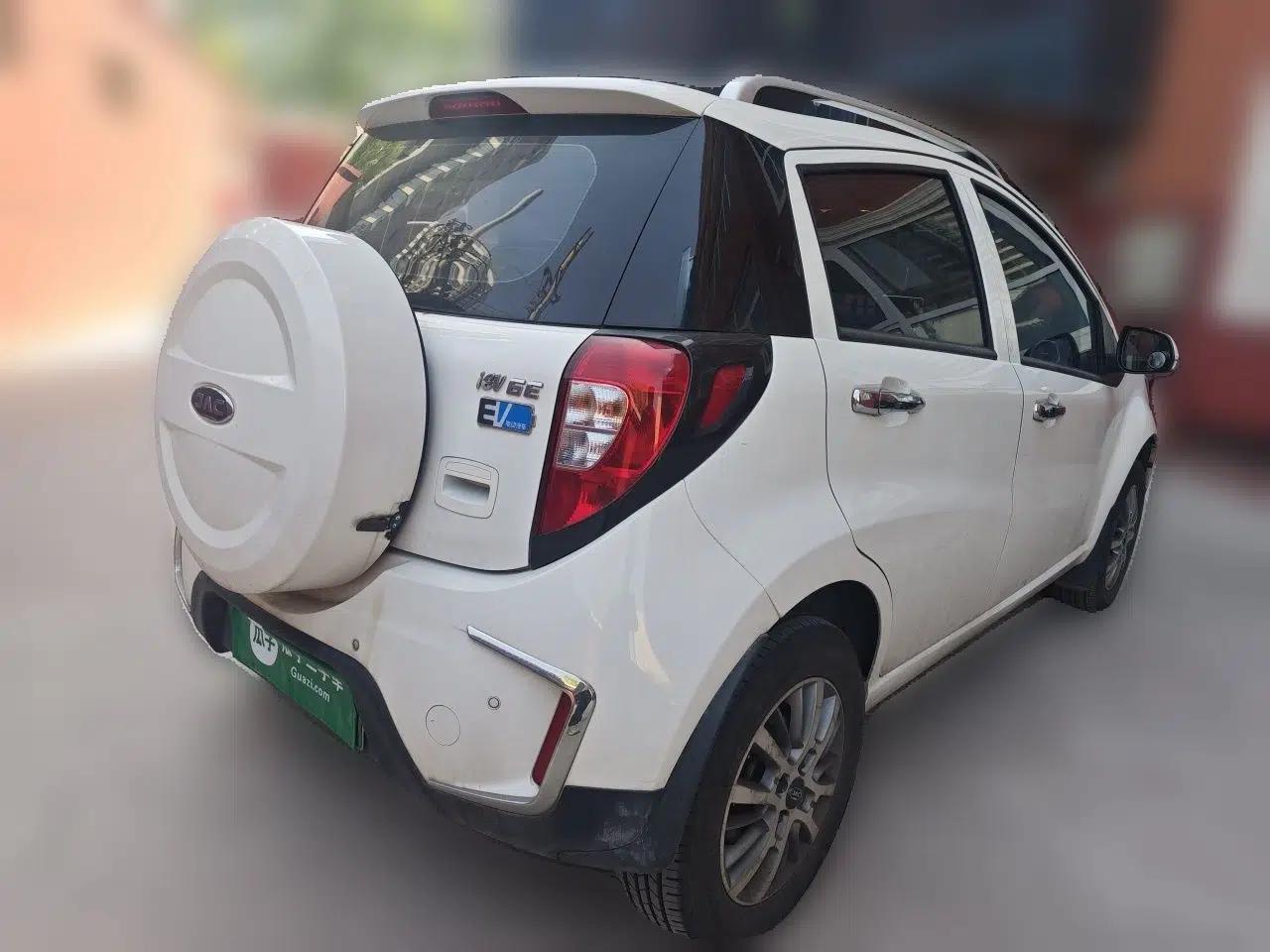 JAC Group iEV6E 2019 Sports Edition iEV6E Deluxe Smart Version with Premium Features — миниатюра 6