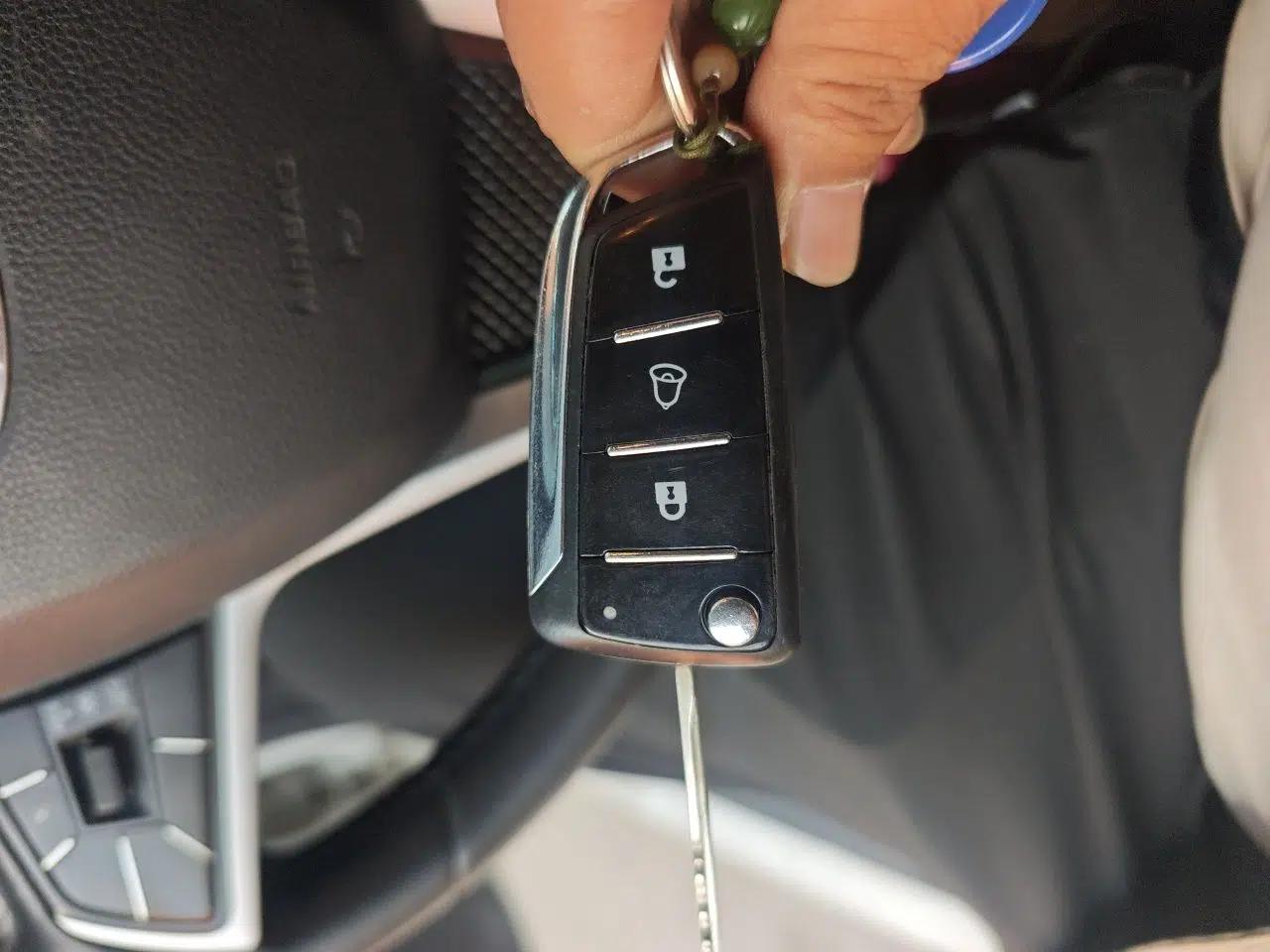 JAC Group iEV6E 2019 Sports Edition iEV6E Deluxe Smart Version with Premium Features — миниатюра 9
