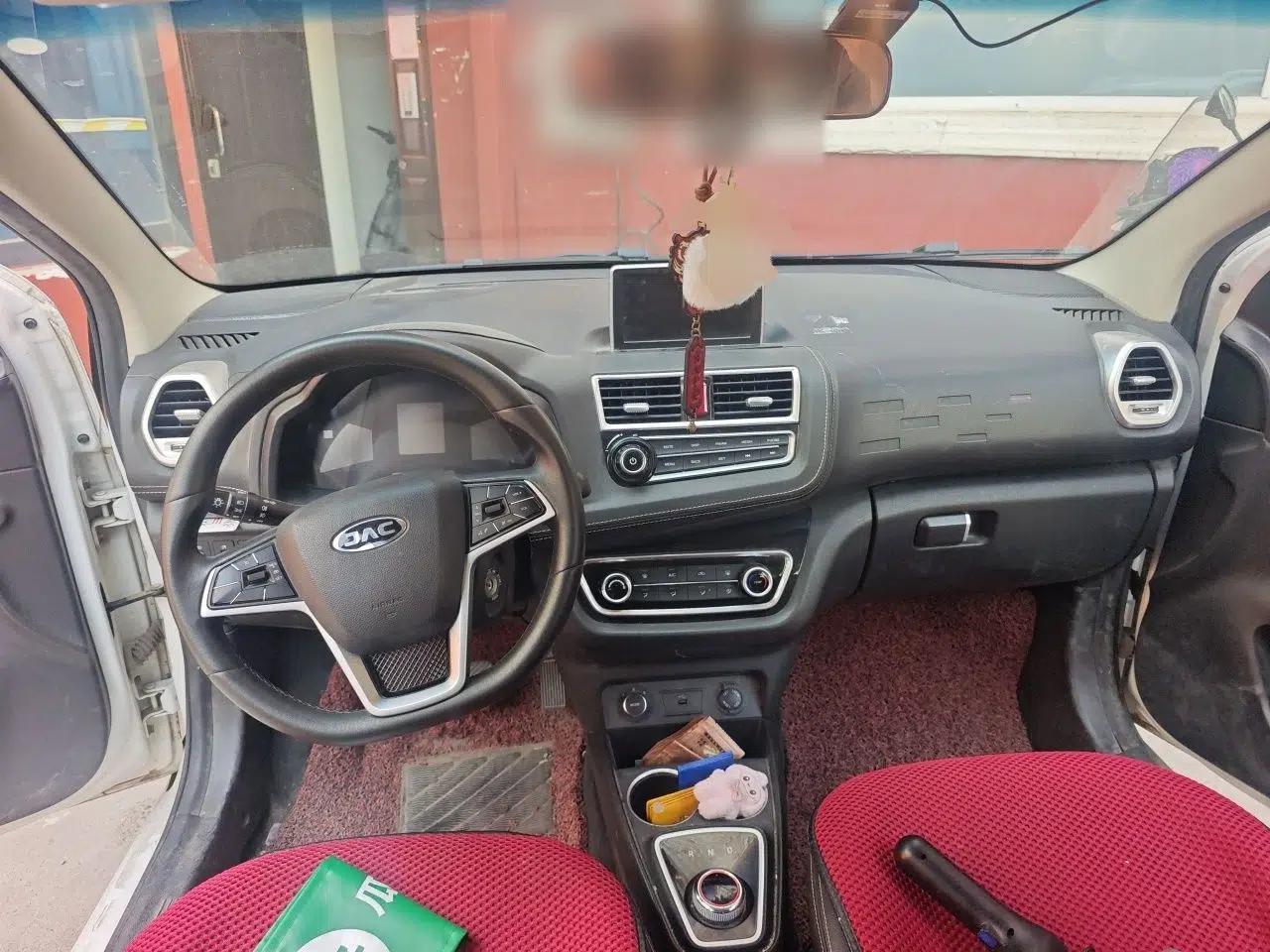 JAC Group iEV6E 2019 Sports Edition iEV6E Deluxe Smart Version with Premium Features — миниатюра 10