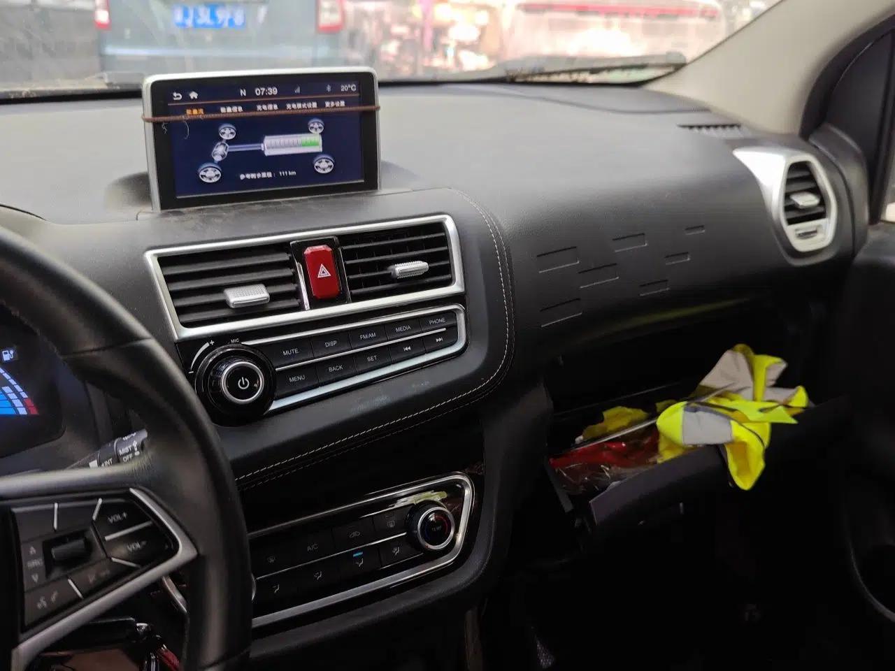 JAC Group iEV6E 2019 Upgraded Model iEV6E Luxury Smart Version — миниатюра 14
