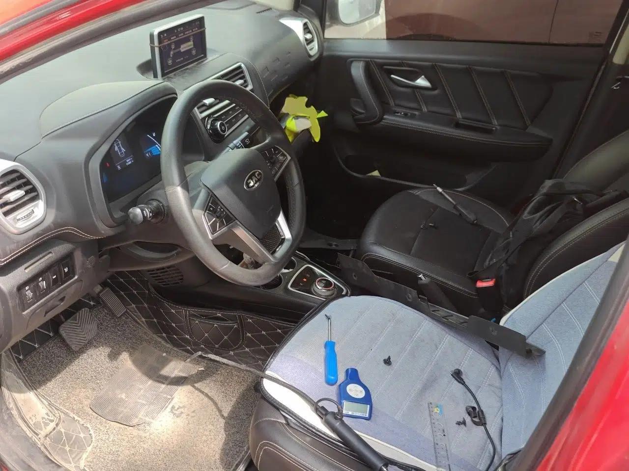 JAC Group iEV6E 2019 Upgraded Model iEV6E Luxury Smart Version — миниатюра 16