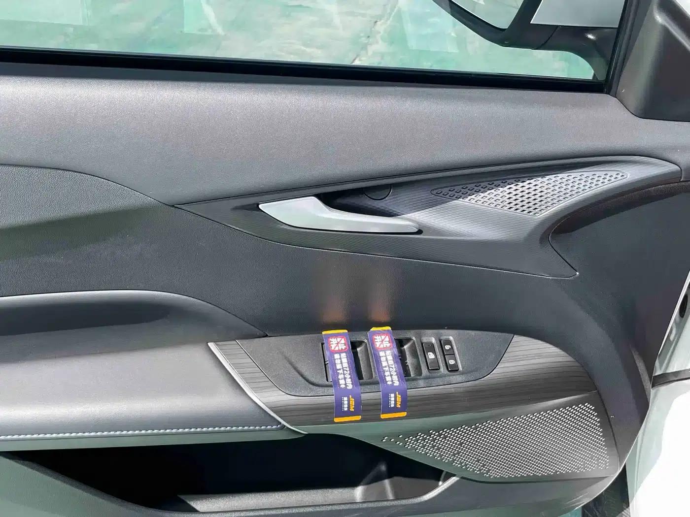 Changan Eado PHEV 2025 Smart Blue Whale 145KM Battleship Edition — миниатюра 7