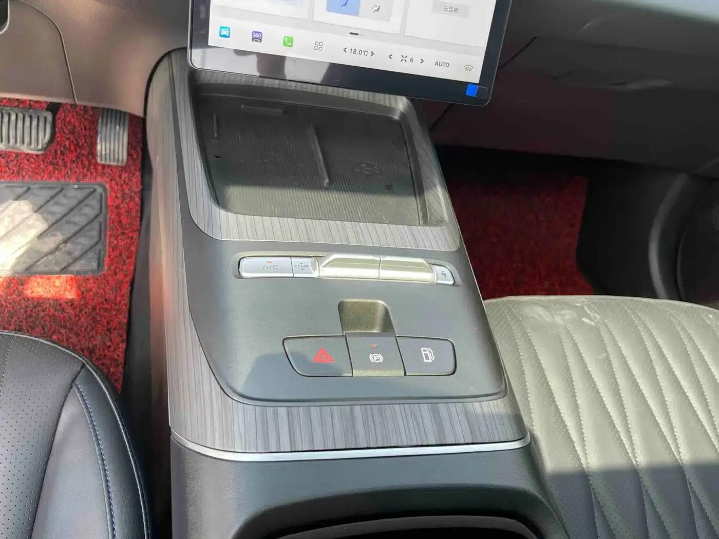 Changan Eado PHEV 2025 Smart Blue Whale 145KM Battleship Edition — миниатюра 10