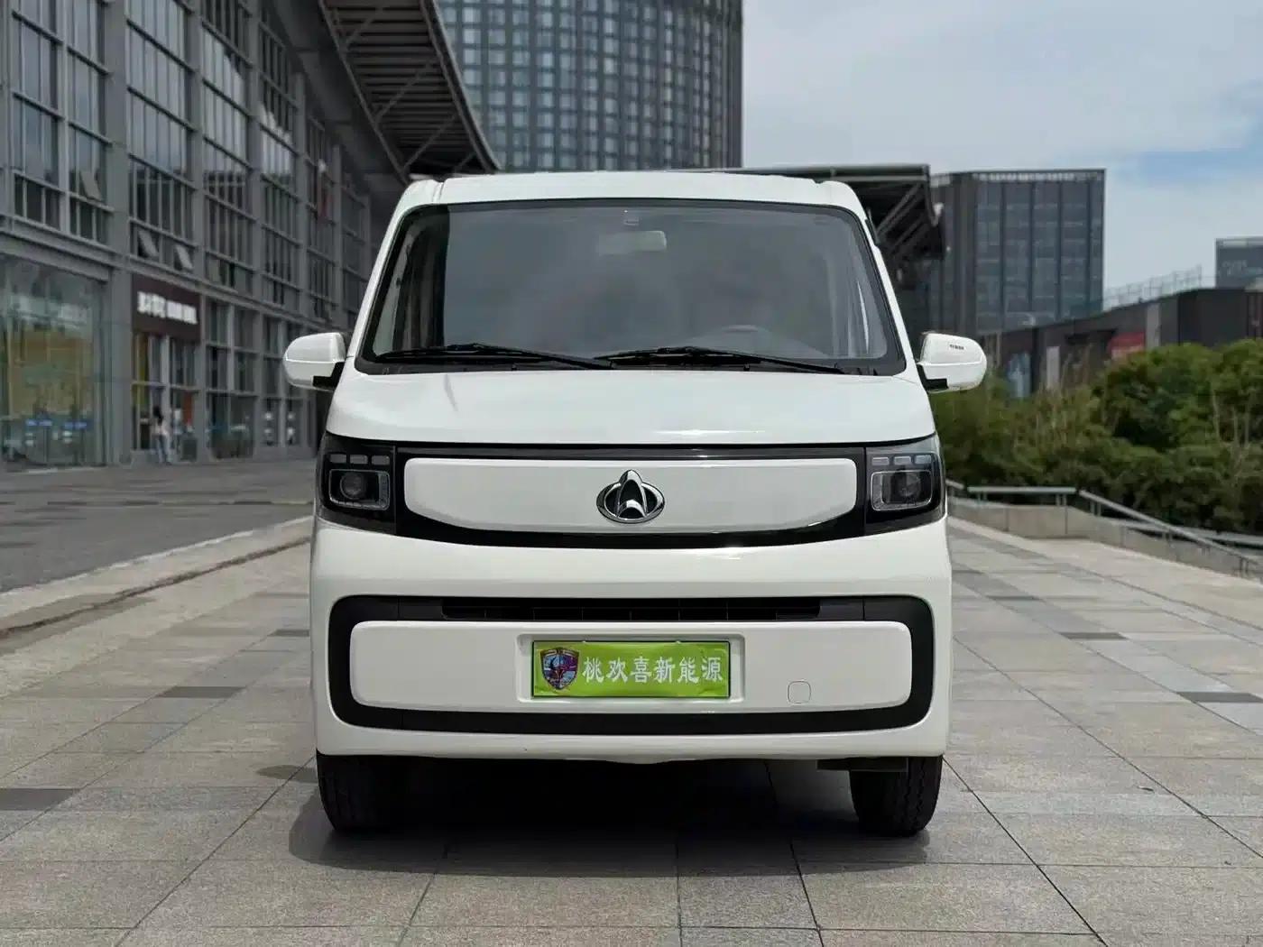 Changan Ruixing EM80 2025 Passenger Edition Comfort Model 6 Seats 300km Range Double Door — миниатюра 2