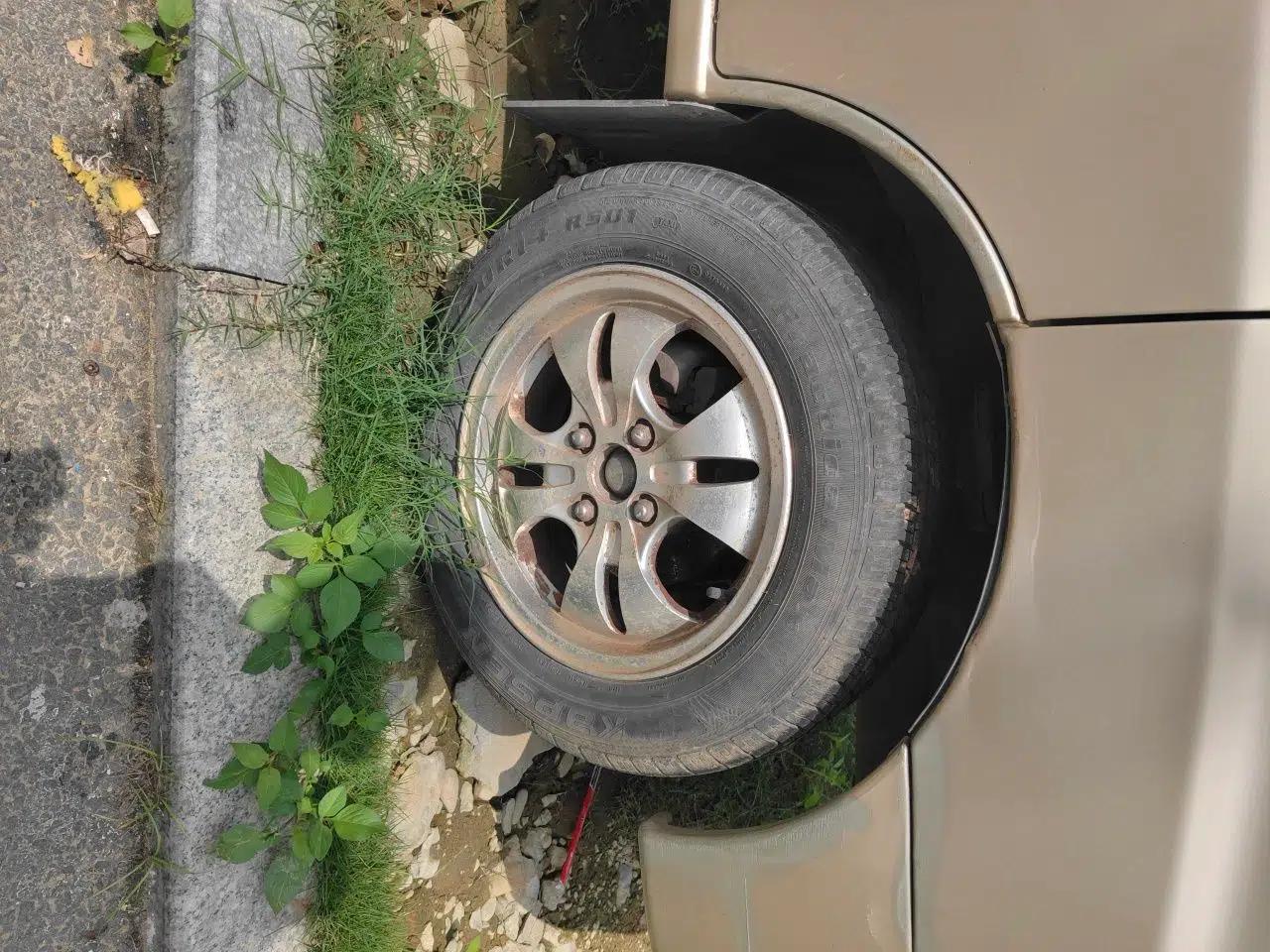 Jinbei Starfish A9 2011 1.0L Luxury Edition — миниатюра 8