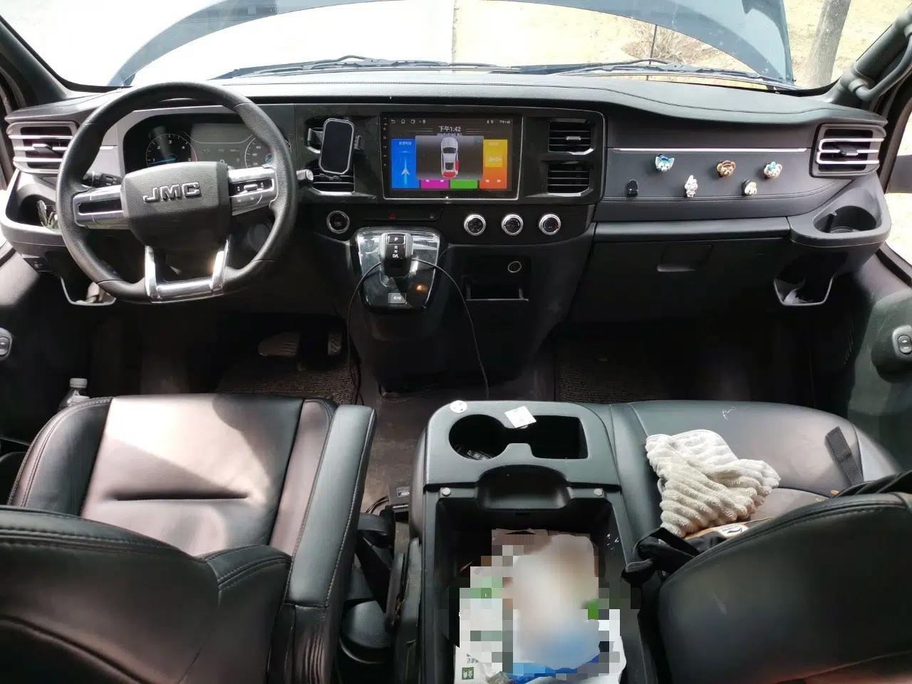 JMC Fushun 2023 2.0T Automatic Short-Wheelbase Low-Roof Commercial & Multi-Purpose Passenger Vehicle 6 Seats with Lift-Up Tailgate — миниатюра 18