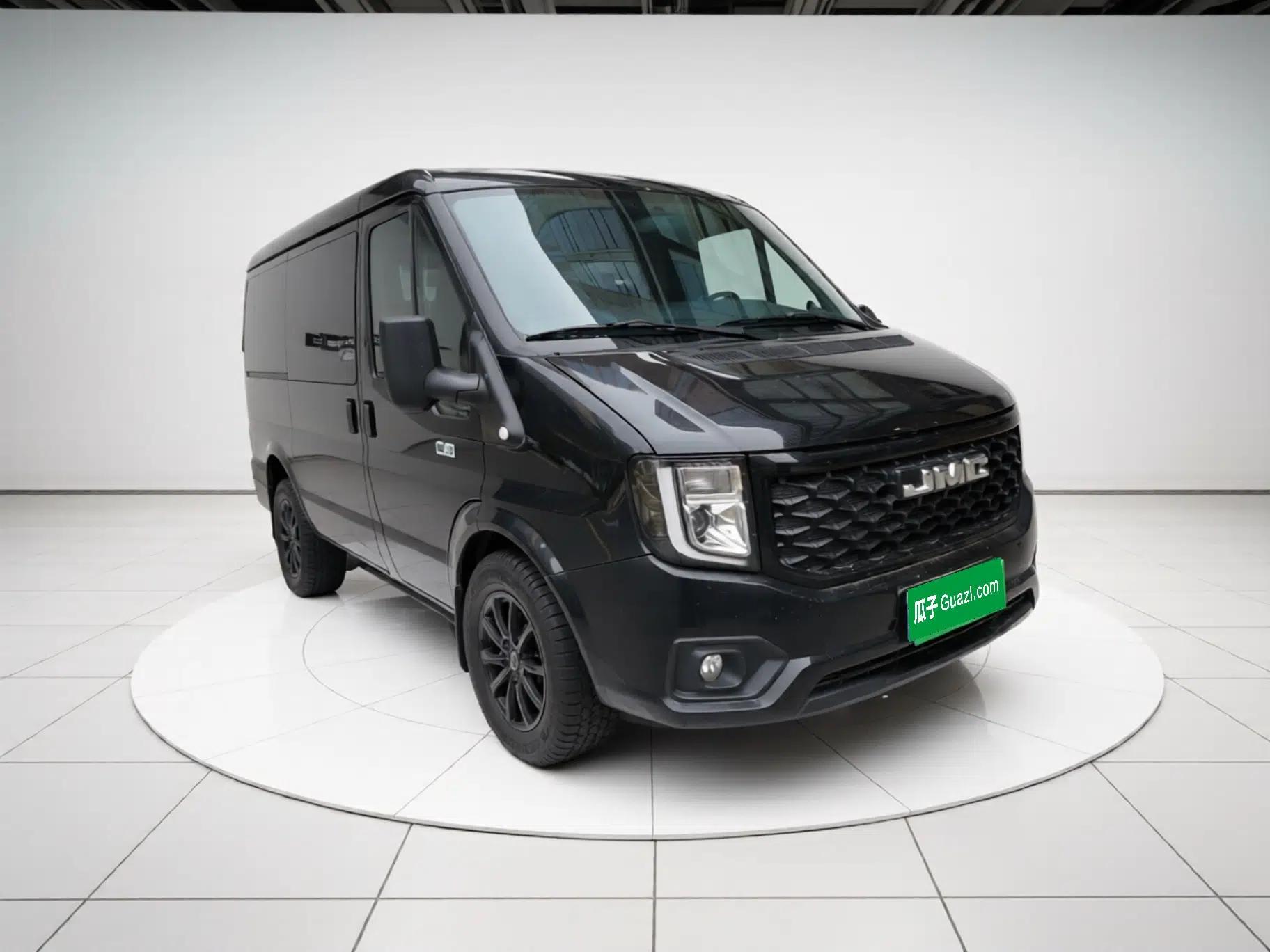 JMC Fushun 2023 2.0T Automatic Short-Wheelbase Low-Roof Commercial & Multi-Purpose Passenger Vehicle 6 Seats with Lift-Up Tailgate — миниатюра 3
