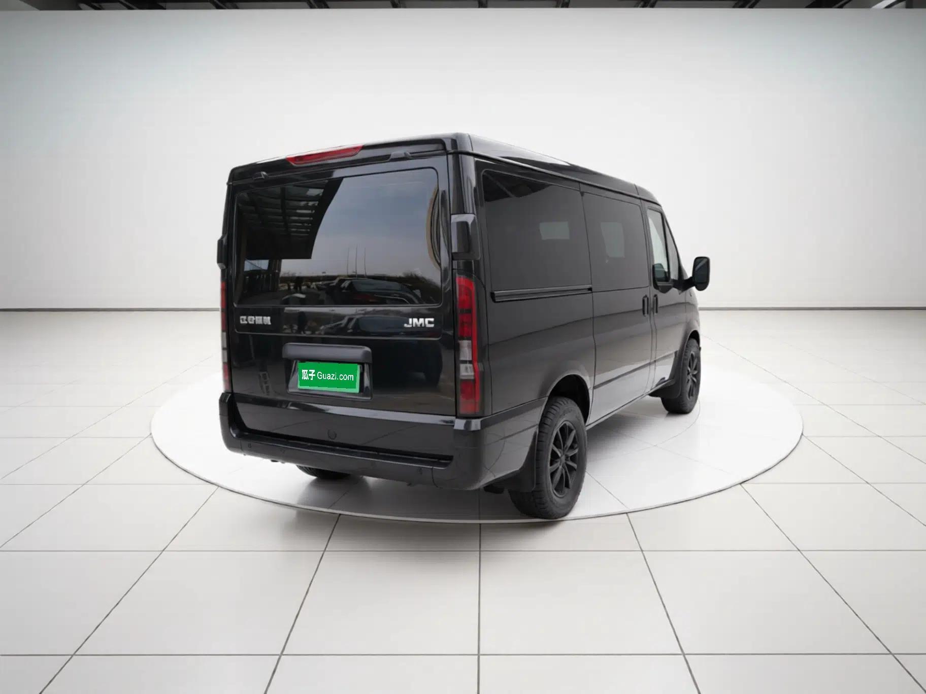 JMC Fushun 2023 2.0T Automatic Short-Wheelbase Low-Roof Commercial & Multi-Purpose Passenger Vehicle 6 Seats with Lift-Up Tailgate — миниатюра 6