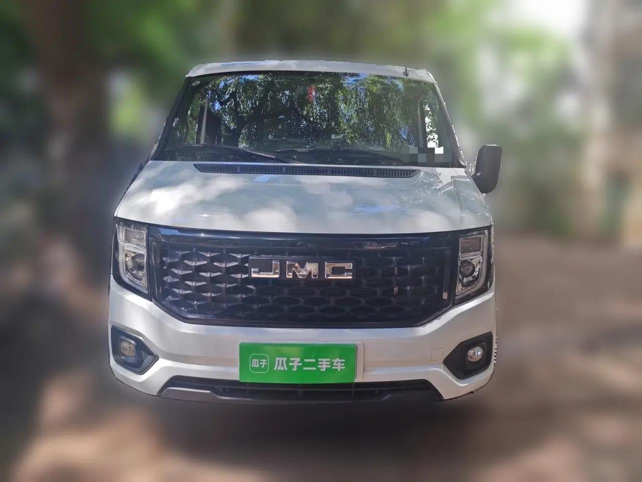 JMC Fushun 2024 2.0T Manual Diesel Short-Wheelbase Low-Roof Commercial Multi-Purpose Passenger Vehicle 5 Seats (Double-Swing Tailgate) — миниатюра 2