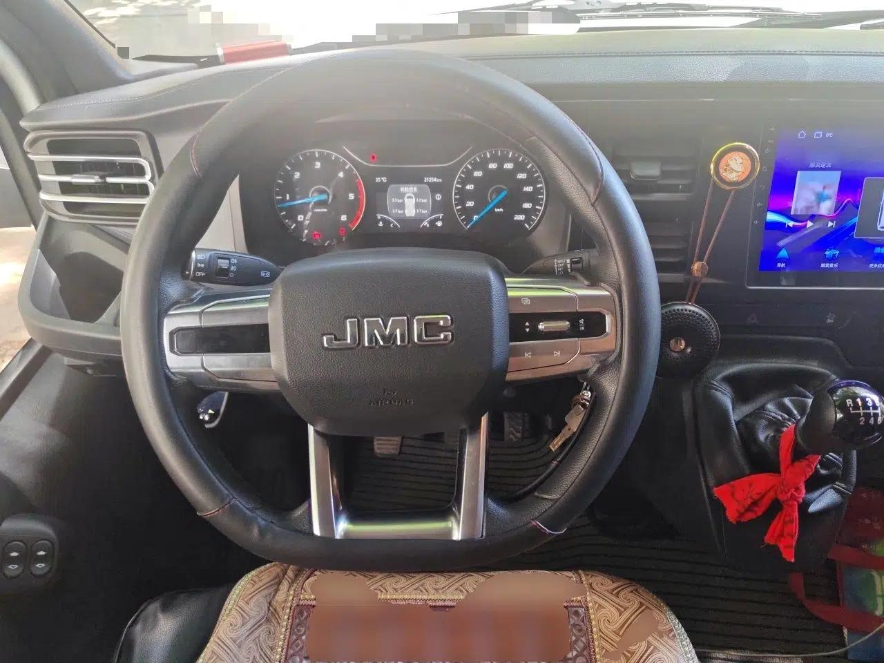 JMC Fushun 2024 2.0T Manual Diesel Short-Wheelbase Low-Roof Commercial Multi-Purpose Passenger Vehicle 5 Seats (Double-Swing Tailgate) — миниатюра 11