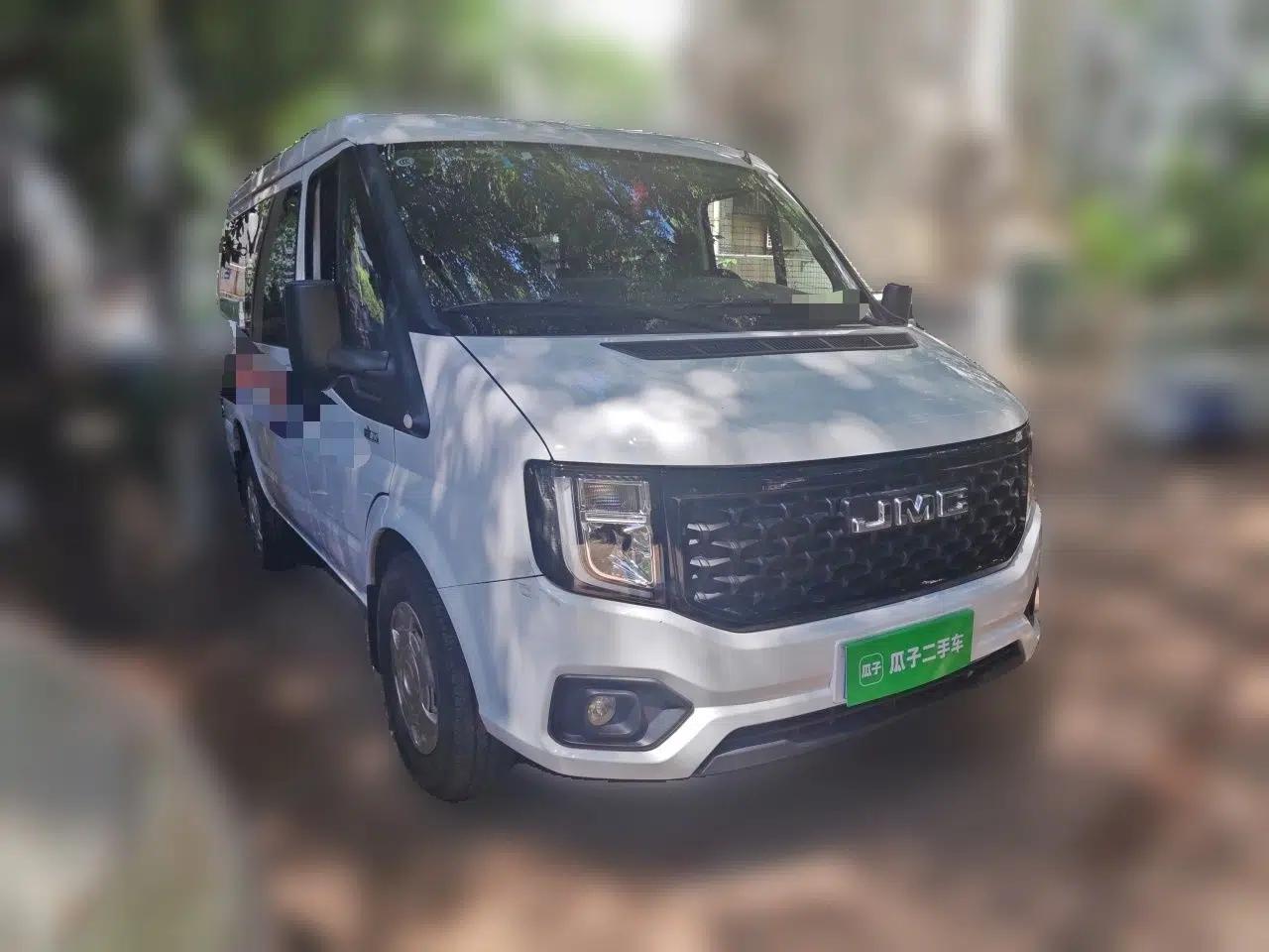JMC Fushun 2024 2.0T Manual Diesel Short-Wheelbase Low-Roof Commercial Multi-Purpose Passenger Vehicle 5 Seats (Double-Swing Tailgate) — миниатюра 3