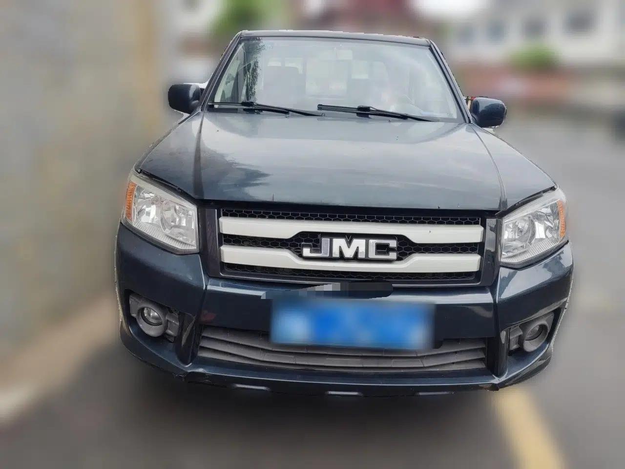 JMC Baodian 2018 2.9T New Value-Packed Two-Wheel-Drive Diesel Comfort Version with Extended Cargo Bed – JX4D30B5L — миниатюра 2
