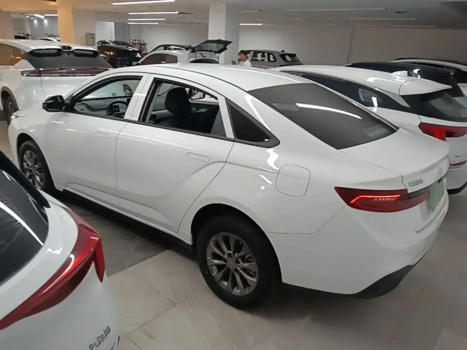 Geometry A 2024 410KM Travel Edition — миниатюра 4