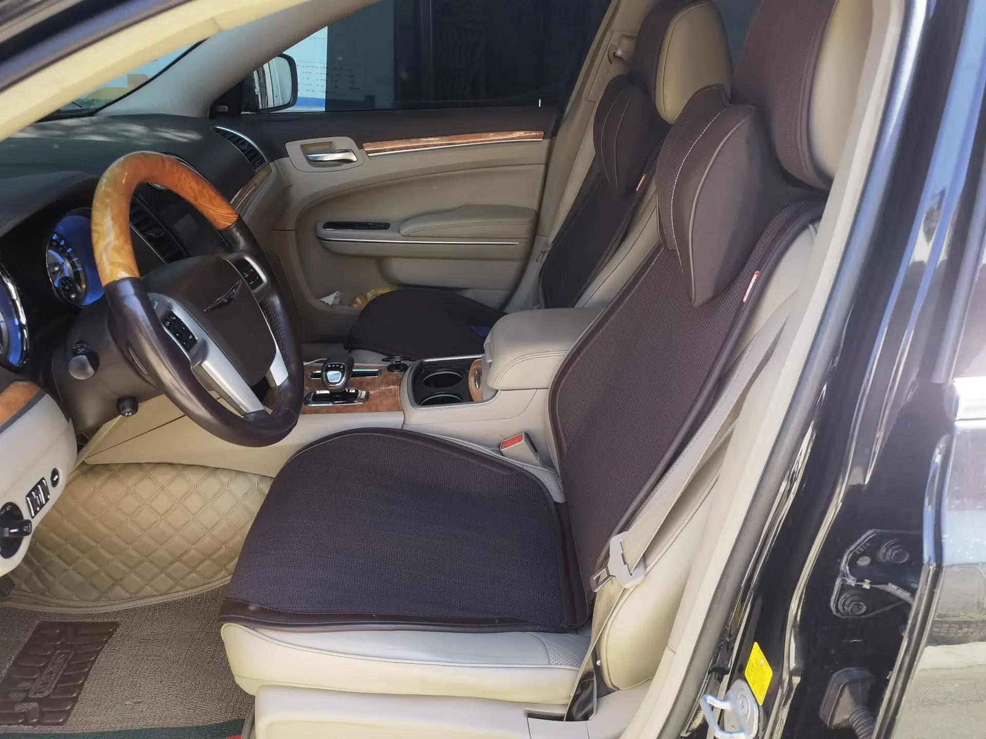 Chrysler 300C 2013 3.6L Luxury Edition — миниатюра 16