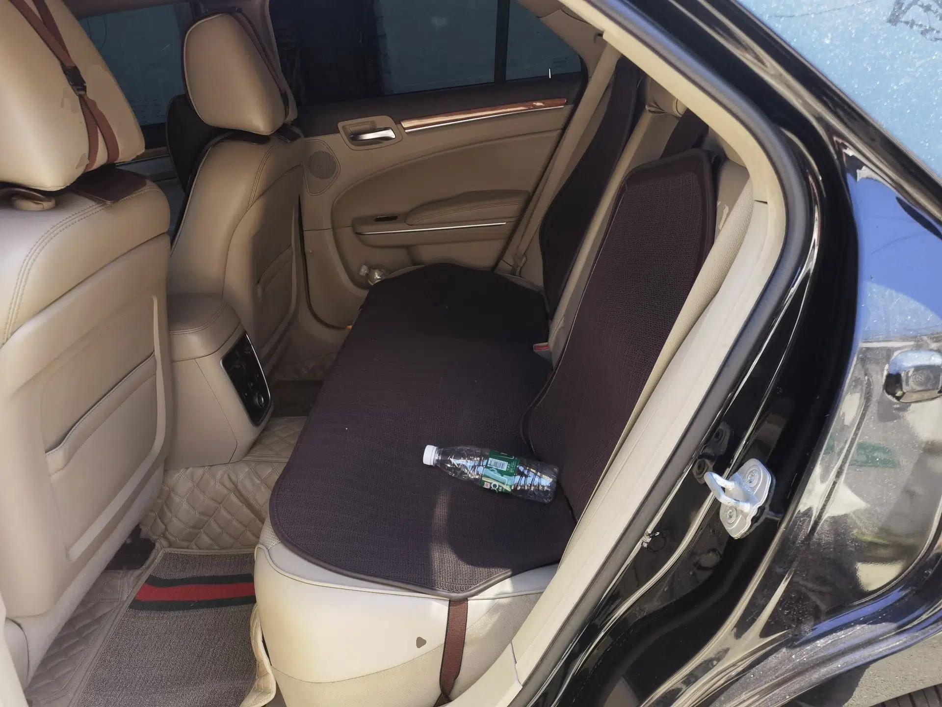 Chrysler 300C 2013 3.6L Luxury Edition — миниатюра 18