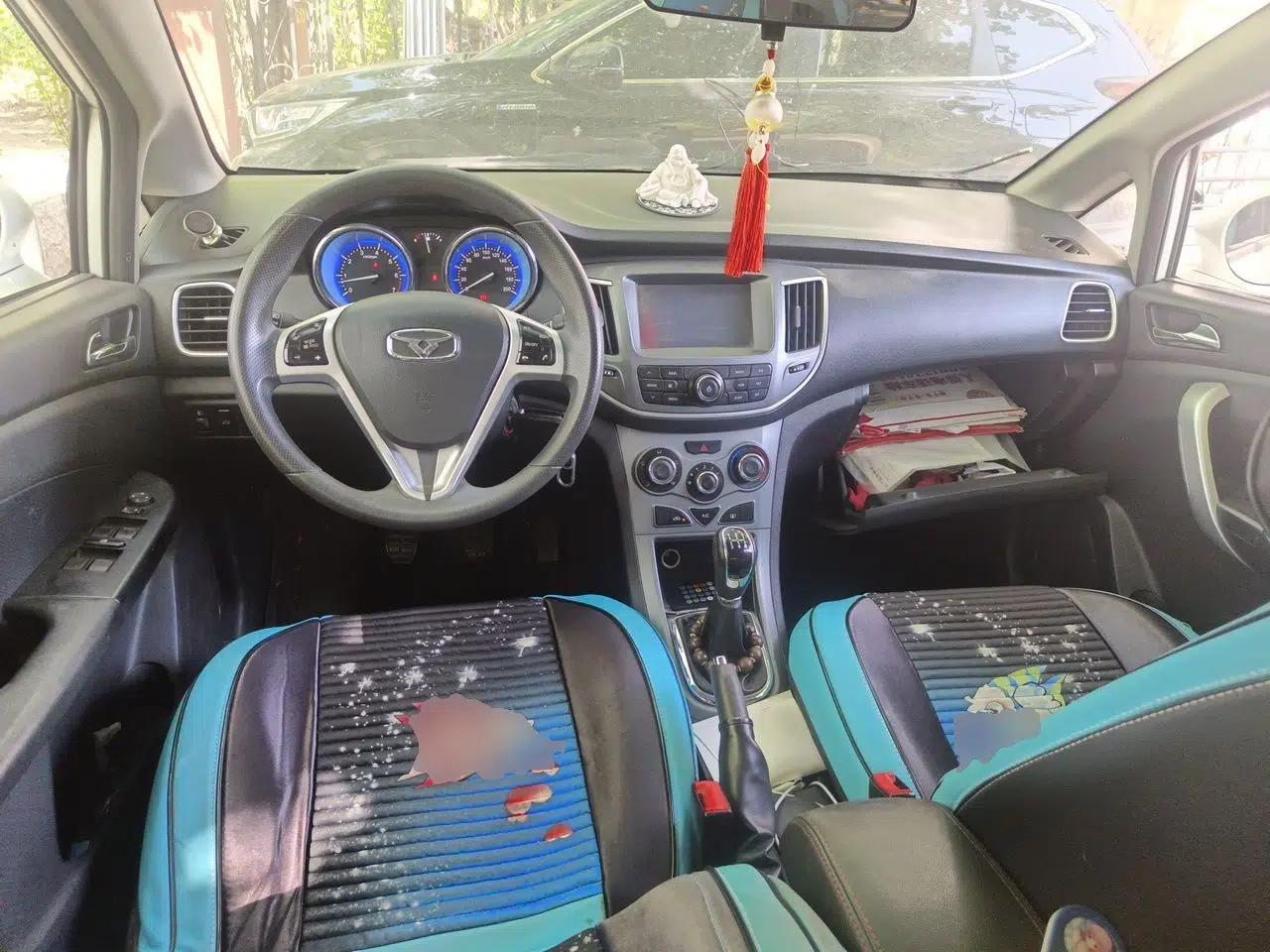 Cowin C3 2015 1.5L Manual Gold Diamond Edition — миниатюра 10