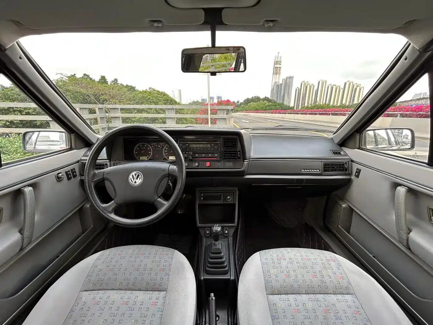 Santana Classic 2008 Model 1.8 Manual — миниатюра 8