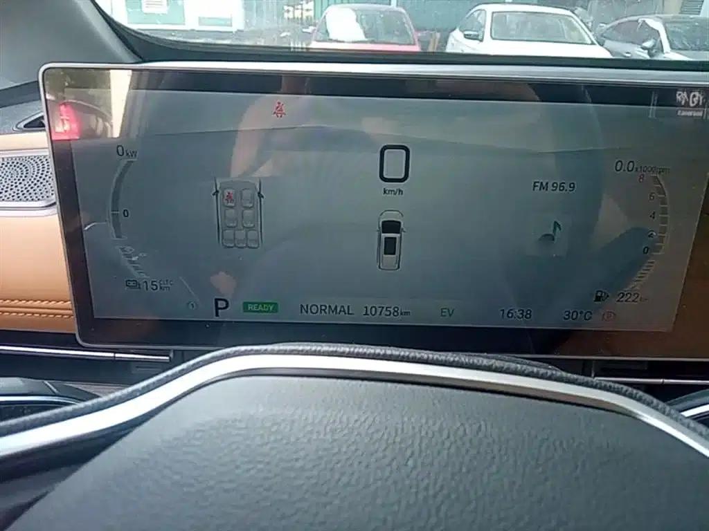 Maxus G50 Plug-in Hybrid 2025 Navigator Edition — миниатюра 12