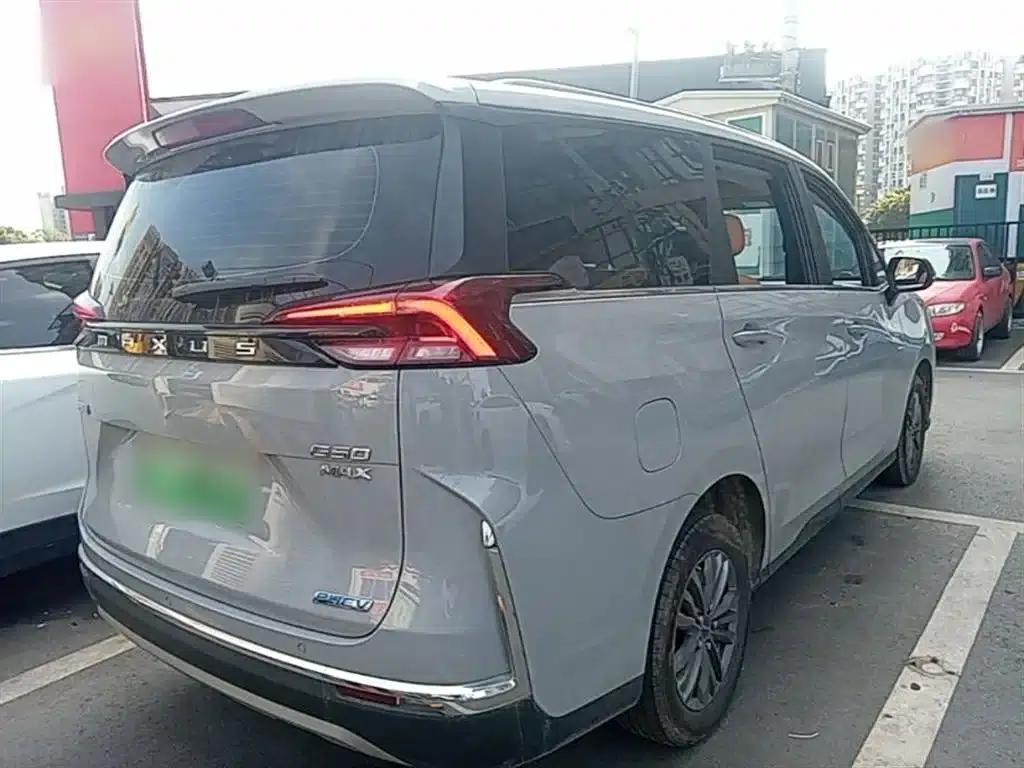 Maxus G50 Plug-in Hybrid 2025 Navigator Edition — миниатюра 7