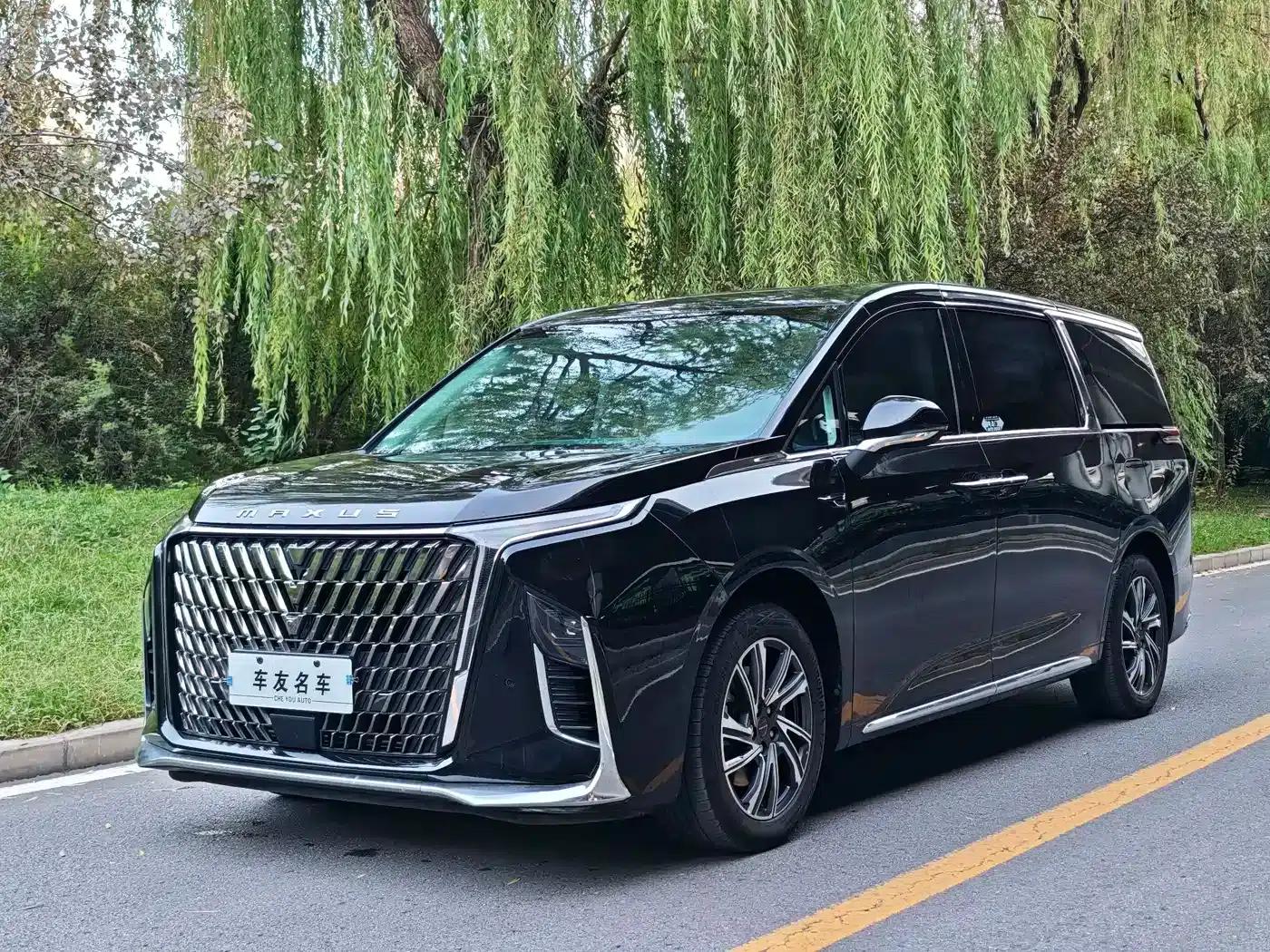 Maxus G90 2023 2.0T Interstellar 7-Seater Edition — миниатюра 1