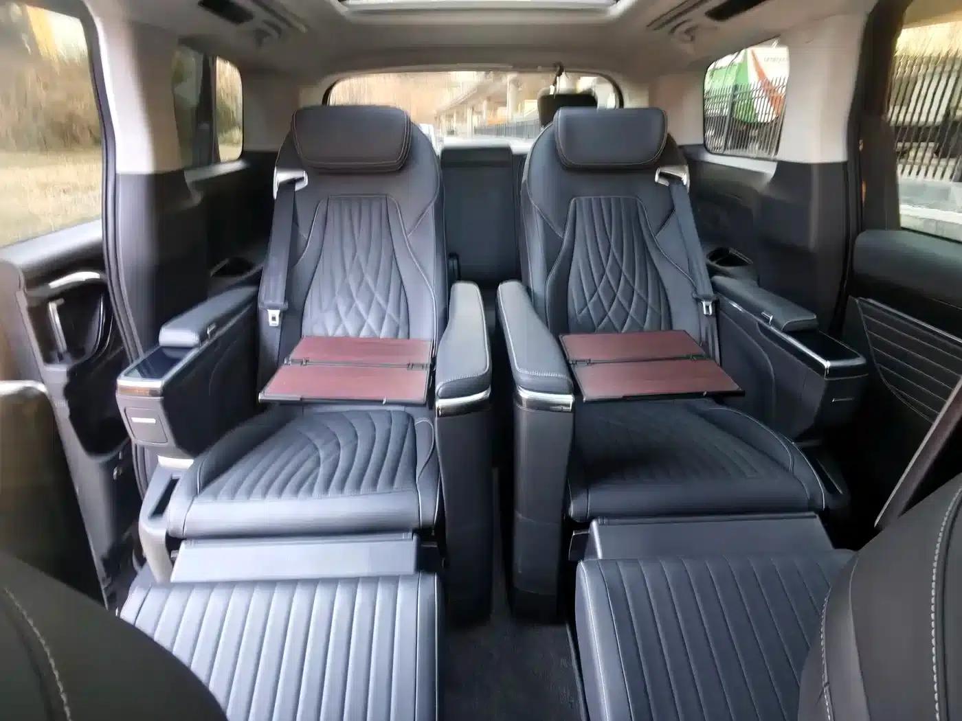 Maxus G90 2023 2.0T Interstellar 7-Seater Edition — миниатюра 12