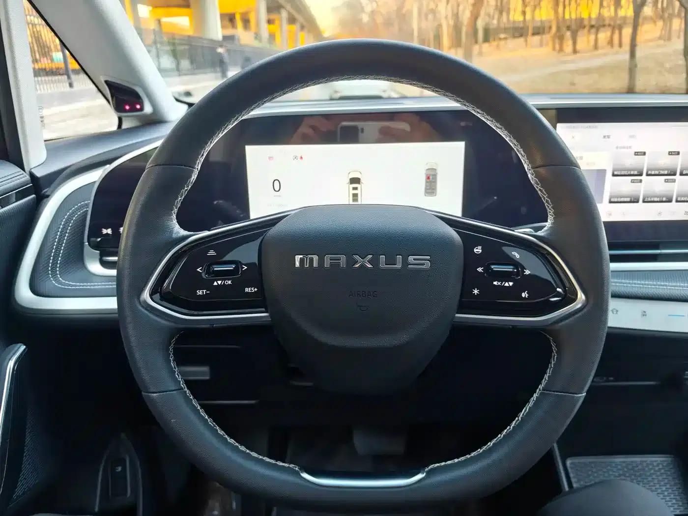 Maxus G90 2023 2.0T Interstellar 7-Seater Edition — миниатюра 16