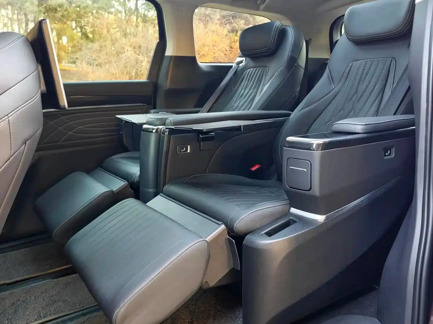 Maxus G90 2023 2.0T Interstellar 7-Seater Edition — миниатюра 5