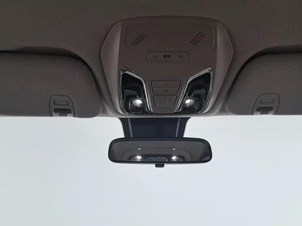SAIC MAXUS D90 2017 2.0T Automatic 4WD Sirius — миниатюра 11