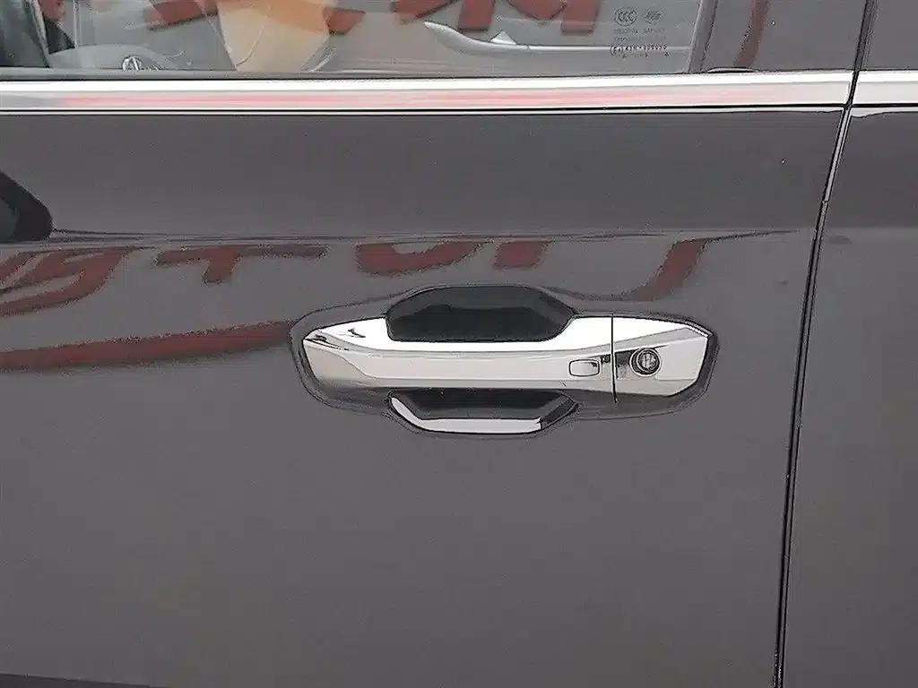 SAIC MAXUS D90 2017 2.0T Automatic 4WD Sirius — миниатюра 18
