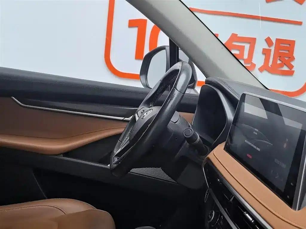 SAIC MAXUS D90 2017 2.0T Automatic 4WD Sirius — миниатюра 19