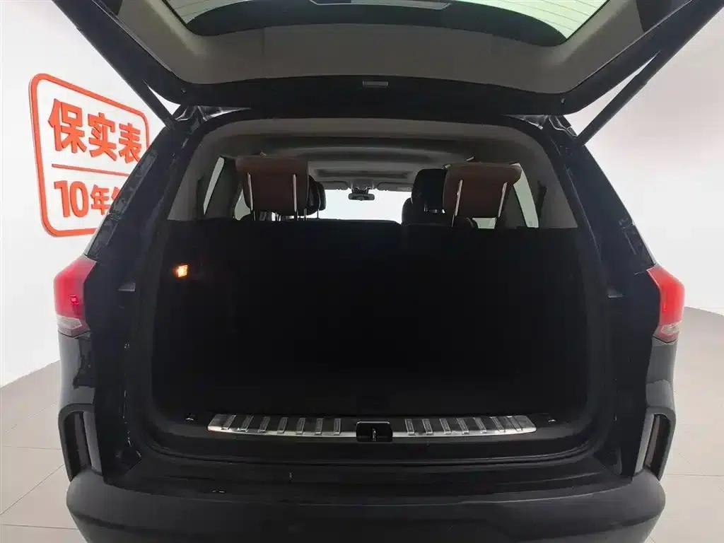 SAIC MAXUS D90 2017 2.0T Automatic 4WD Sirius — миниатюра 23