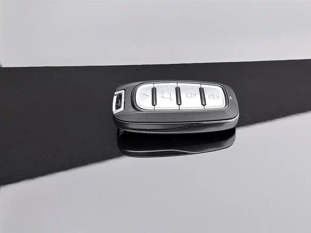 SAIC MAXUS D90 2017 2.0T Automatic 4WD Sirius — миниатюра 25