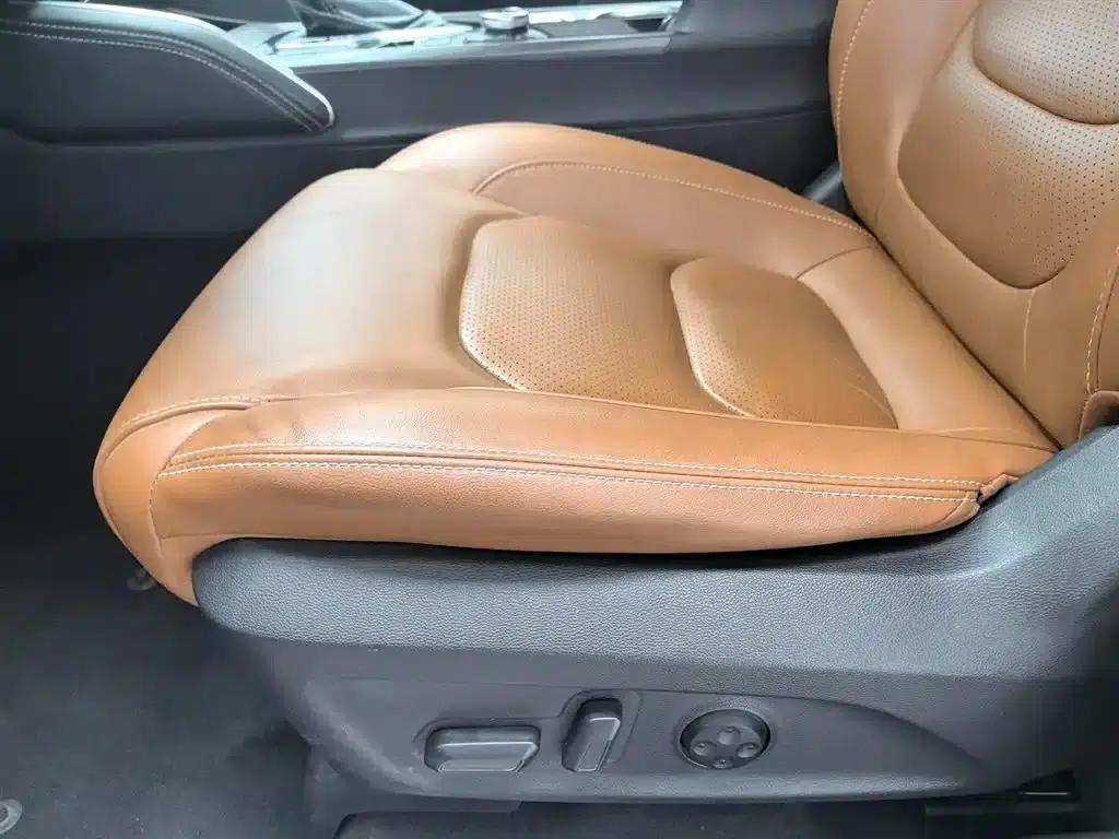 SAIC MAXUS D90 2017 2.0T Automatic 4WD Sirius — миниатюра 5