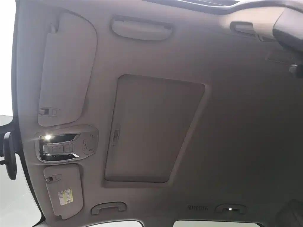 SAIC MAXUS D90 2017 2.0T Automatic 4WD Sirius — миниатюра 7
