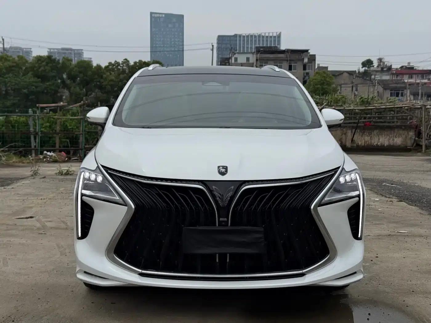 Fengxing Yacht 2022 1.5T DCT Wave Chaser Edition — миниатюра 2