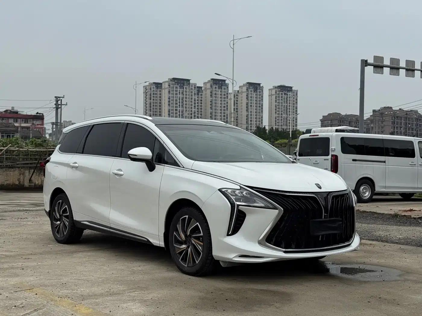 Fengxing Yacht 2022 1.5T DCT Wave Chaser Edition — миниатюра 3