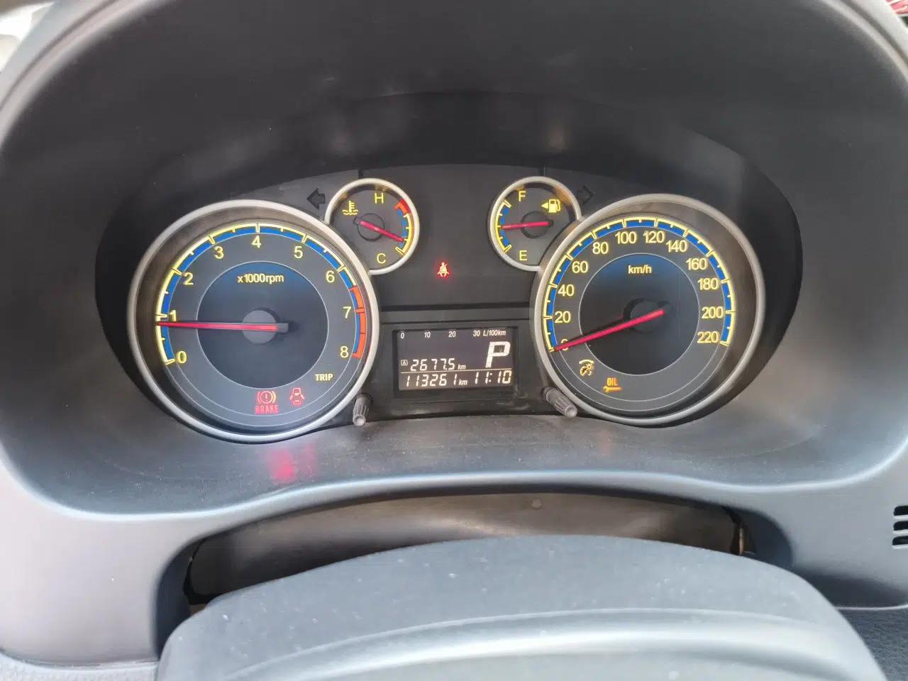 Suzuki SX4 2013 Koleos 1.6L Automatic Sport Model — миниатюра 12