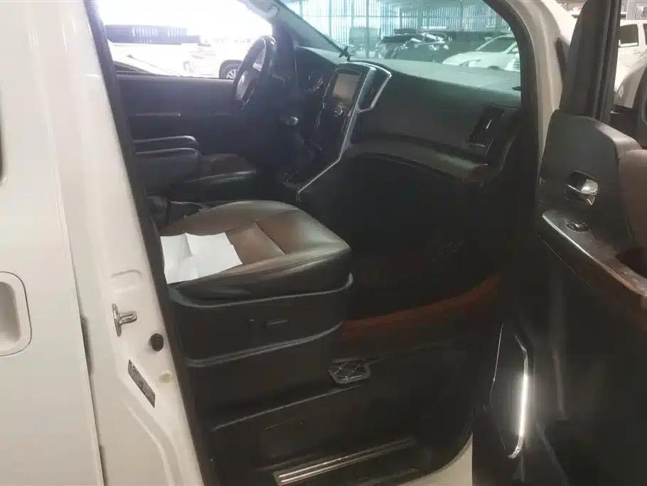 Fengxing CM7 2016 2.0T Automatic Flagship Edition — миниатюра 8