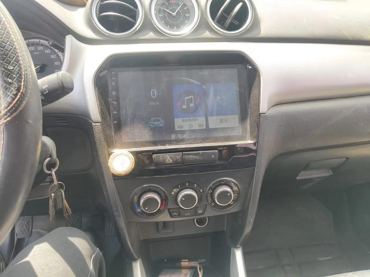 Suzuki Vitara 2016 1.6L Manual Two-Wheel Drive Entry-Level Trim — миниатюра 14