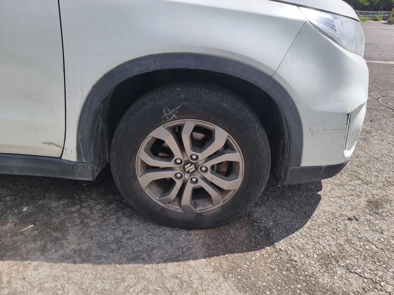 Suzuki Vitara 2016 1.6L Manual Two-Wheel Drive Entry-Level Trim — миниатюра 8