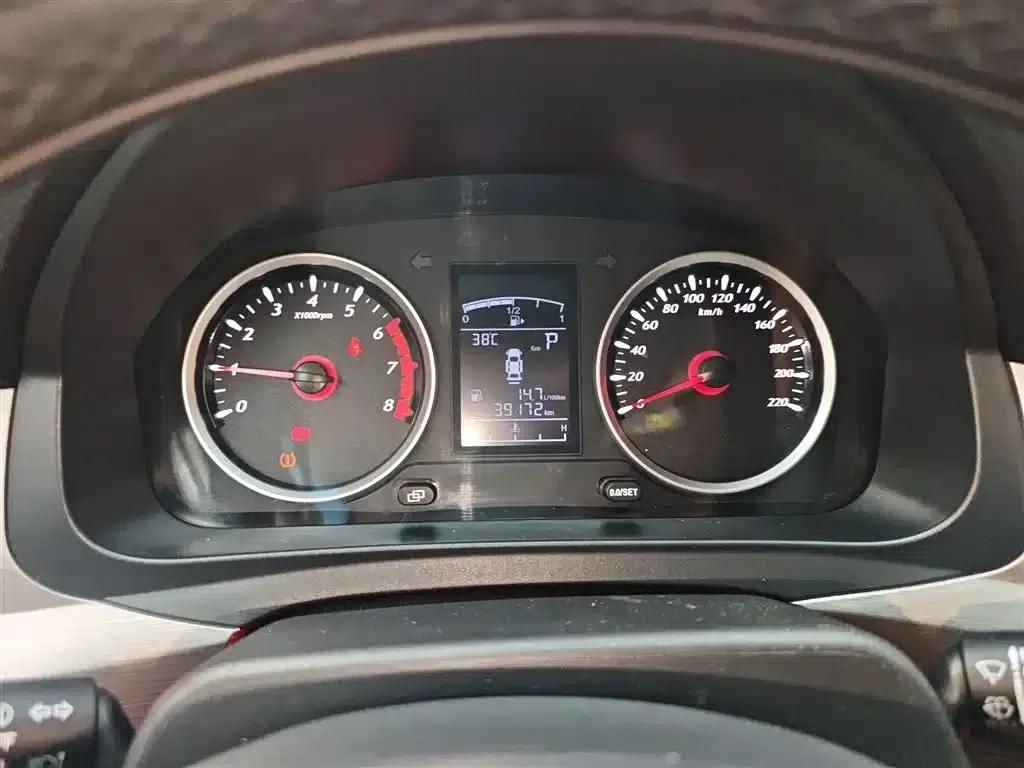 Fengxing T5L 2020 Facelift 1.5T Automatic Luxury 7-Seater — миниатюра 8