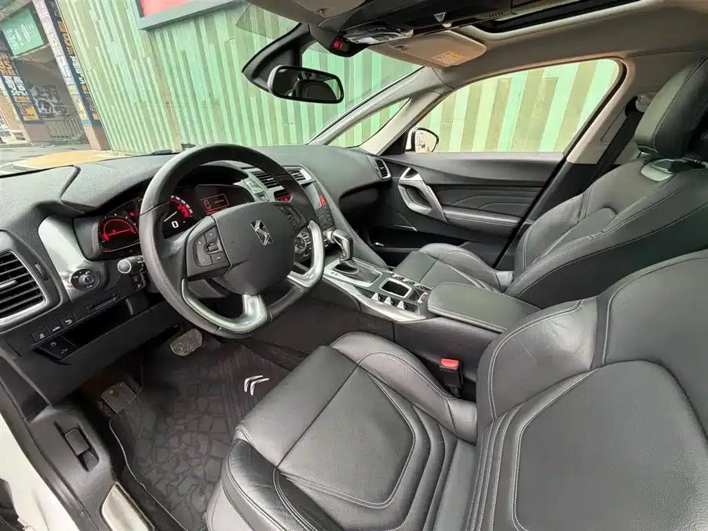 DS 5 2014 1.6T Elegant Edition THP160 — миниатюра 3