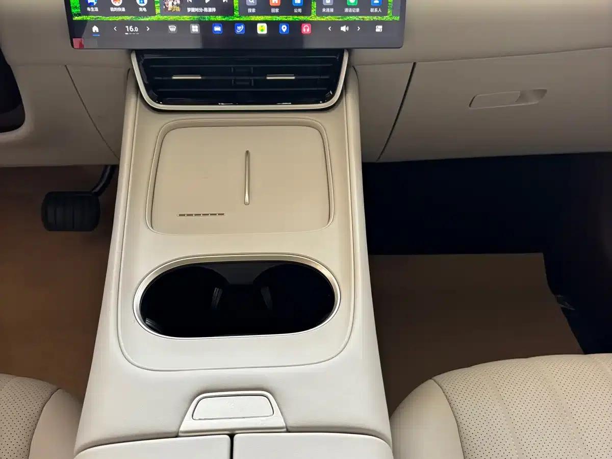 Dongfeng Fengshen L8 2025 Model 185KM Dream Edition — миниатюра 11