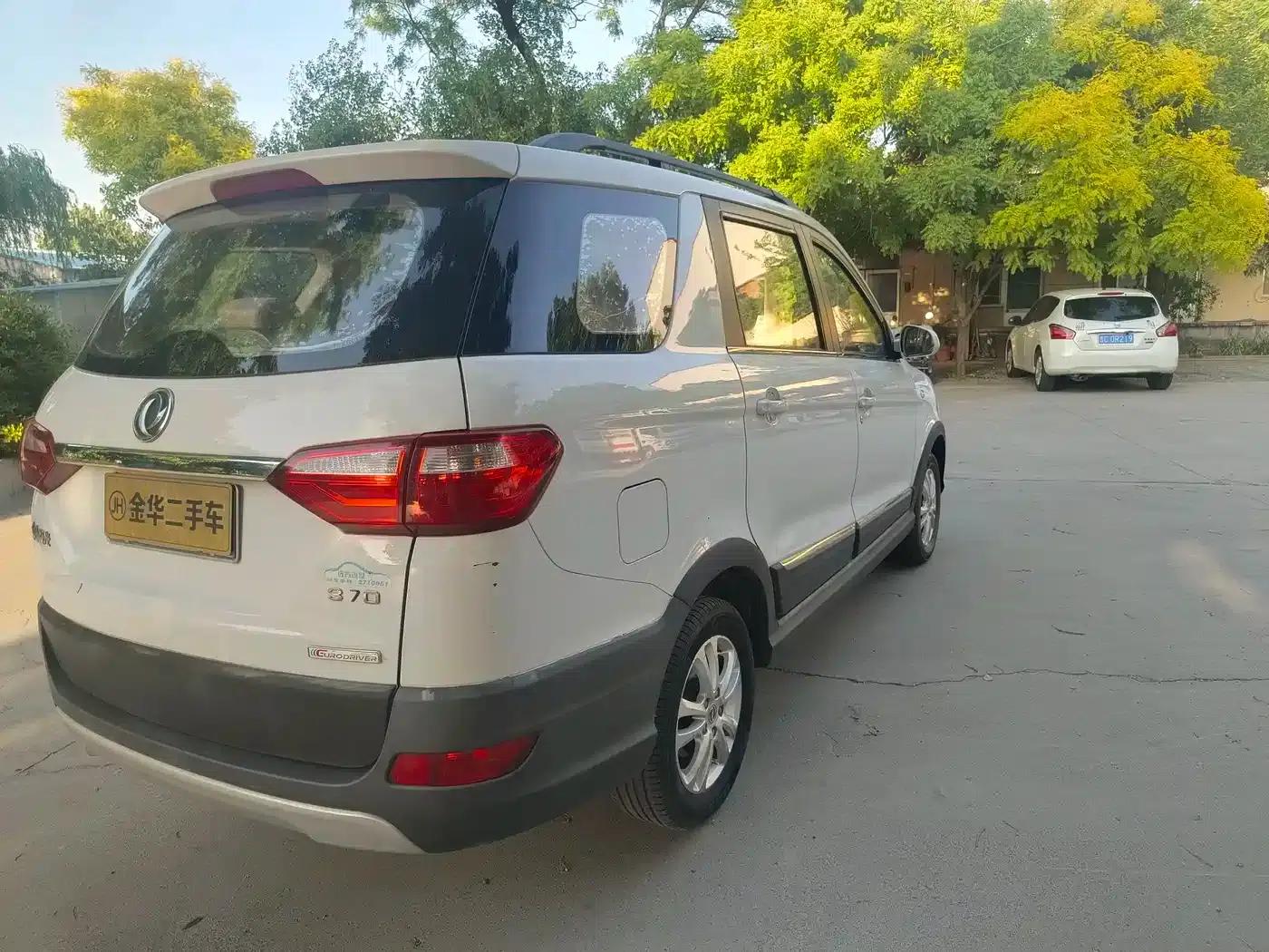Fengguang 370 2016 Model 1.5L Manual Standard II 7-Seater — миниатюра 6