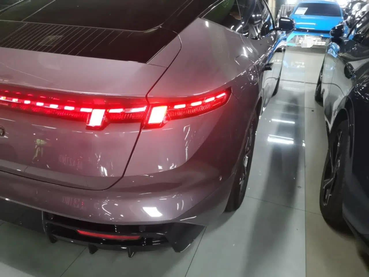 Lynk & Co 10 EM-P 2025 Model 120 Four-Wheel Drive Ultra — миниатюра 7