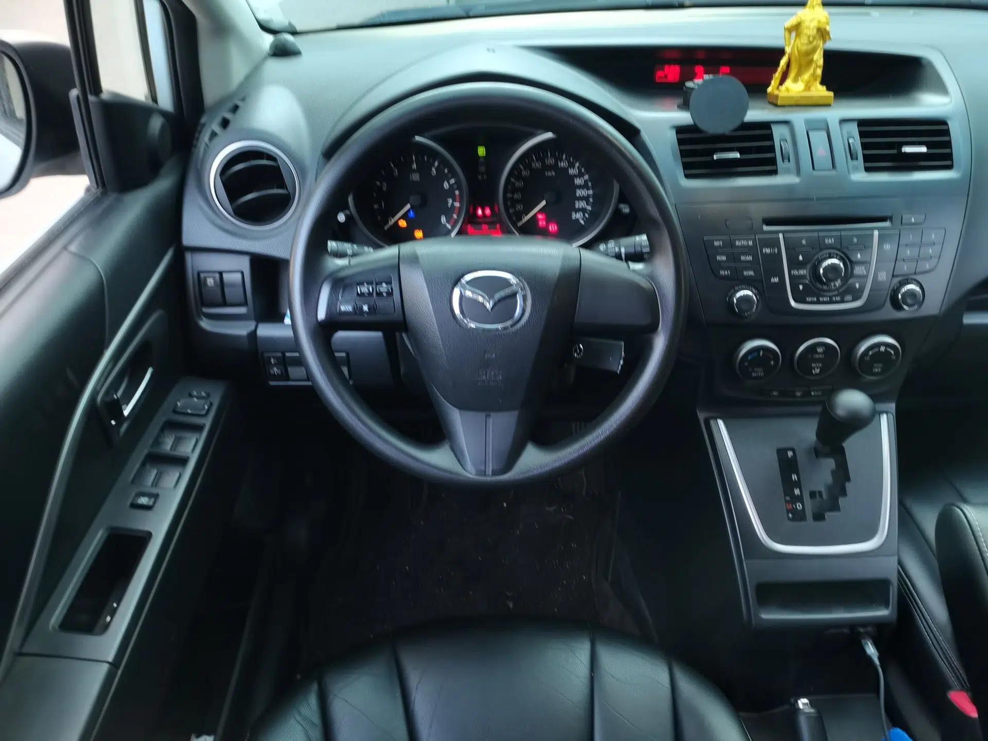 Mazda 5 2013 2.0L Automatic Comfort Edition — миниатюра 11