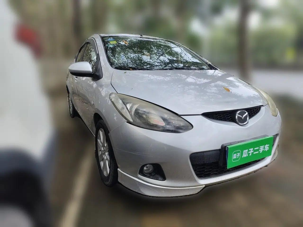 Mazda 2 2011 Xuan Dong 1.5L Automatic Luxury Edition — миниатюра 3