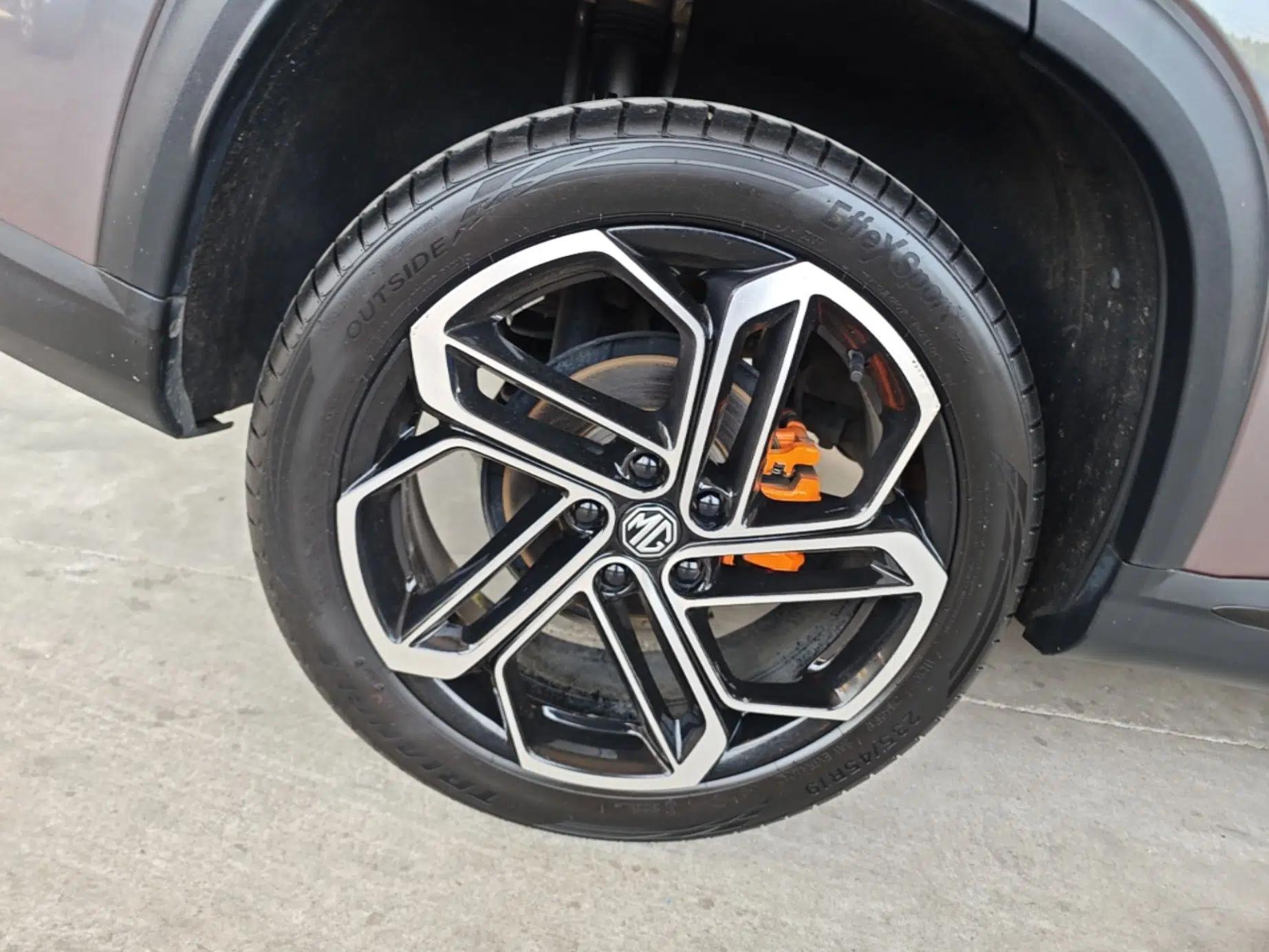 MG ONE 2022 α-Smart Sports Series 1.5T Standard Edition — миниатюра 10