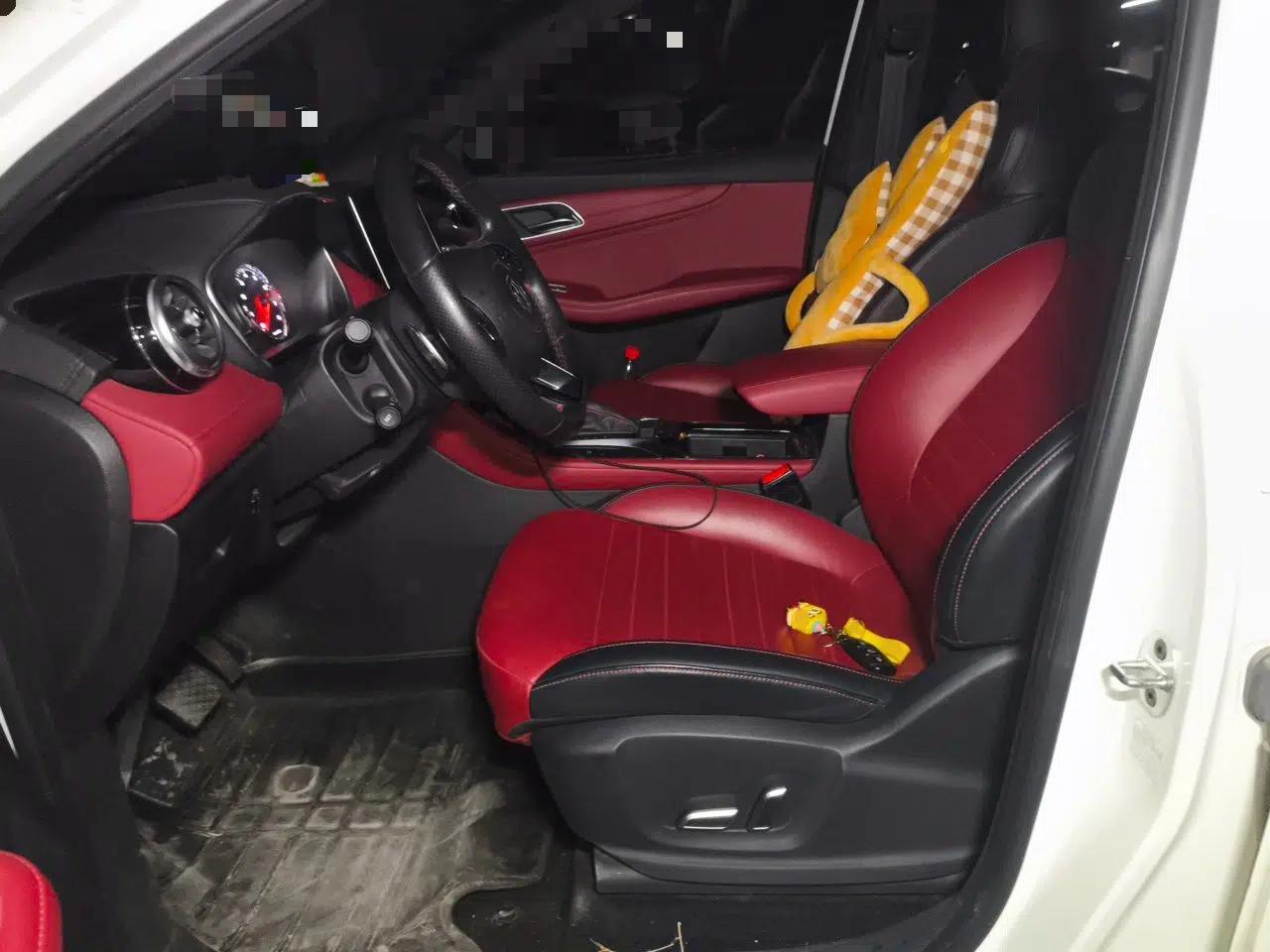 MG HS 2019 20T Automatic Two-Wheel Drive Luxury Edition China VI Standard — миниатюра 16
